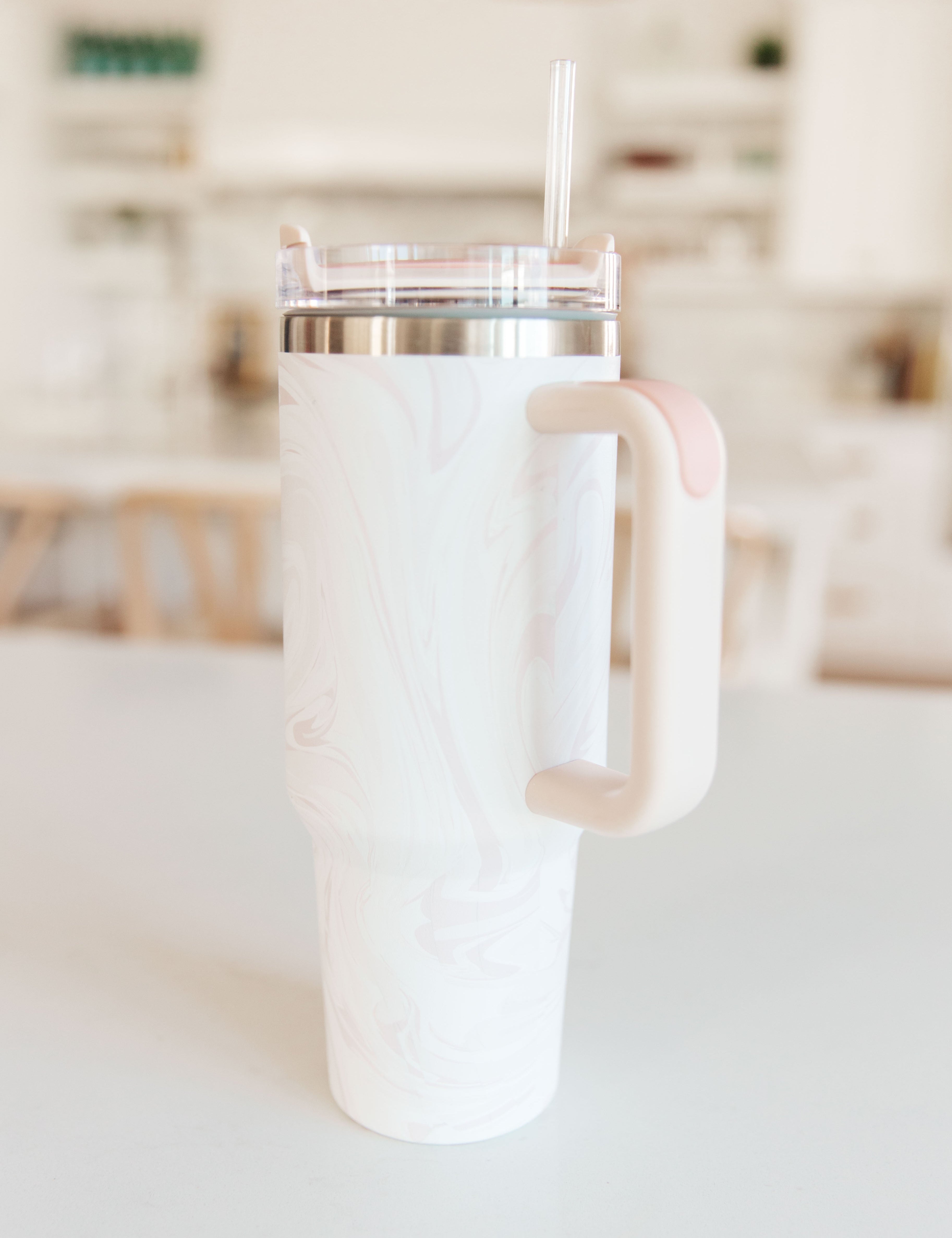 BossBabe40ozStainlessSteelTumblerinMarbledMauve2.jpg