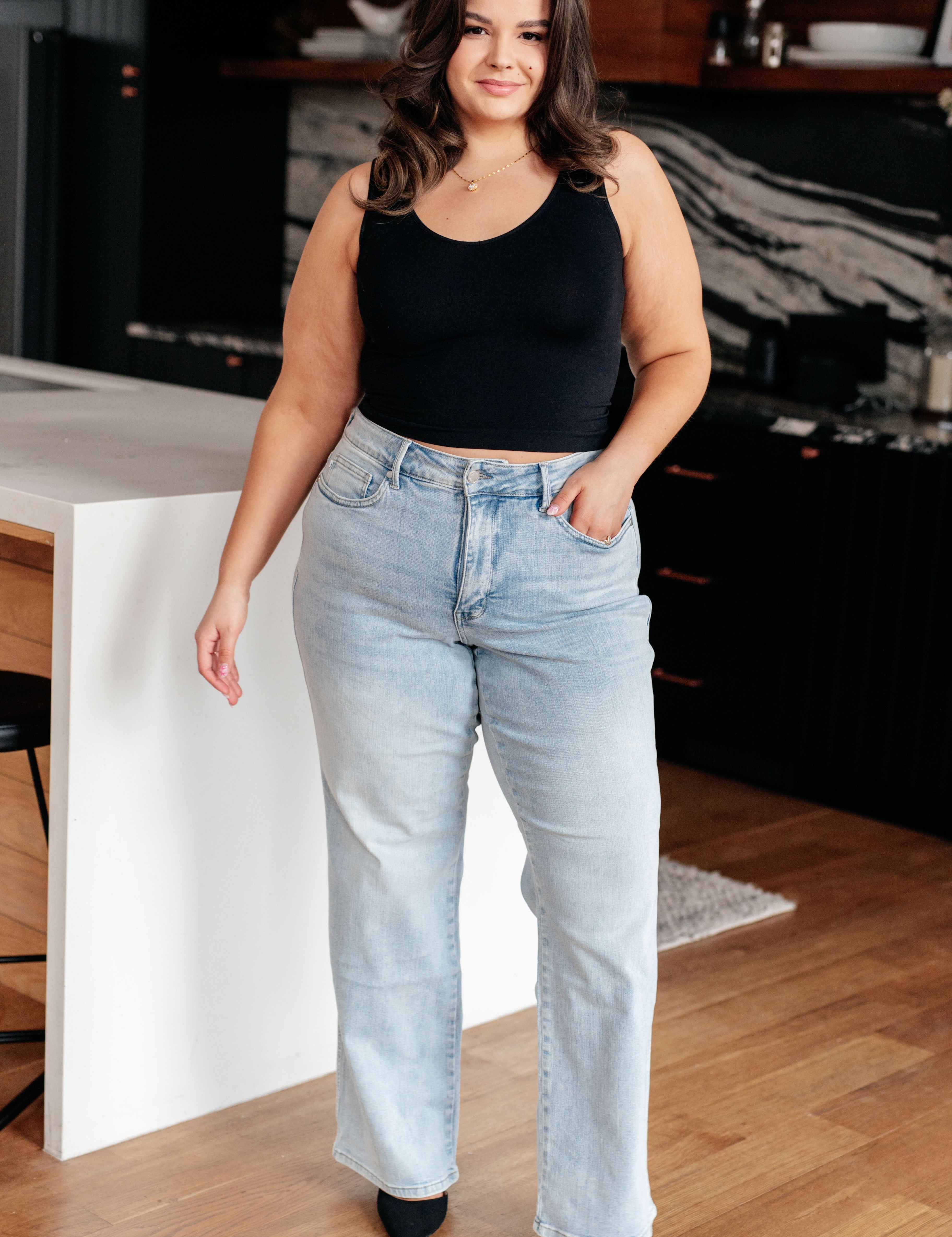 BrookeHighRiseControlTopVintageWashStraightJeans4.jpg