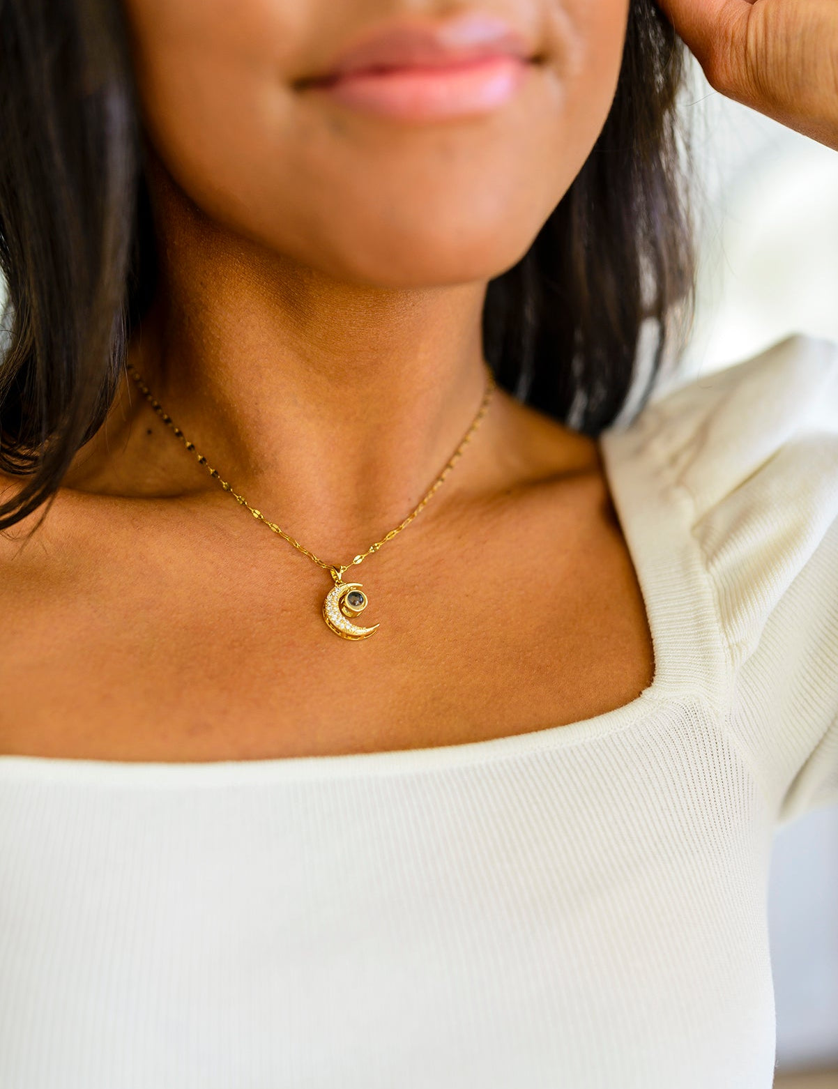 CrescentMoonNecklace3web.jpg