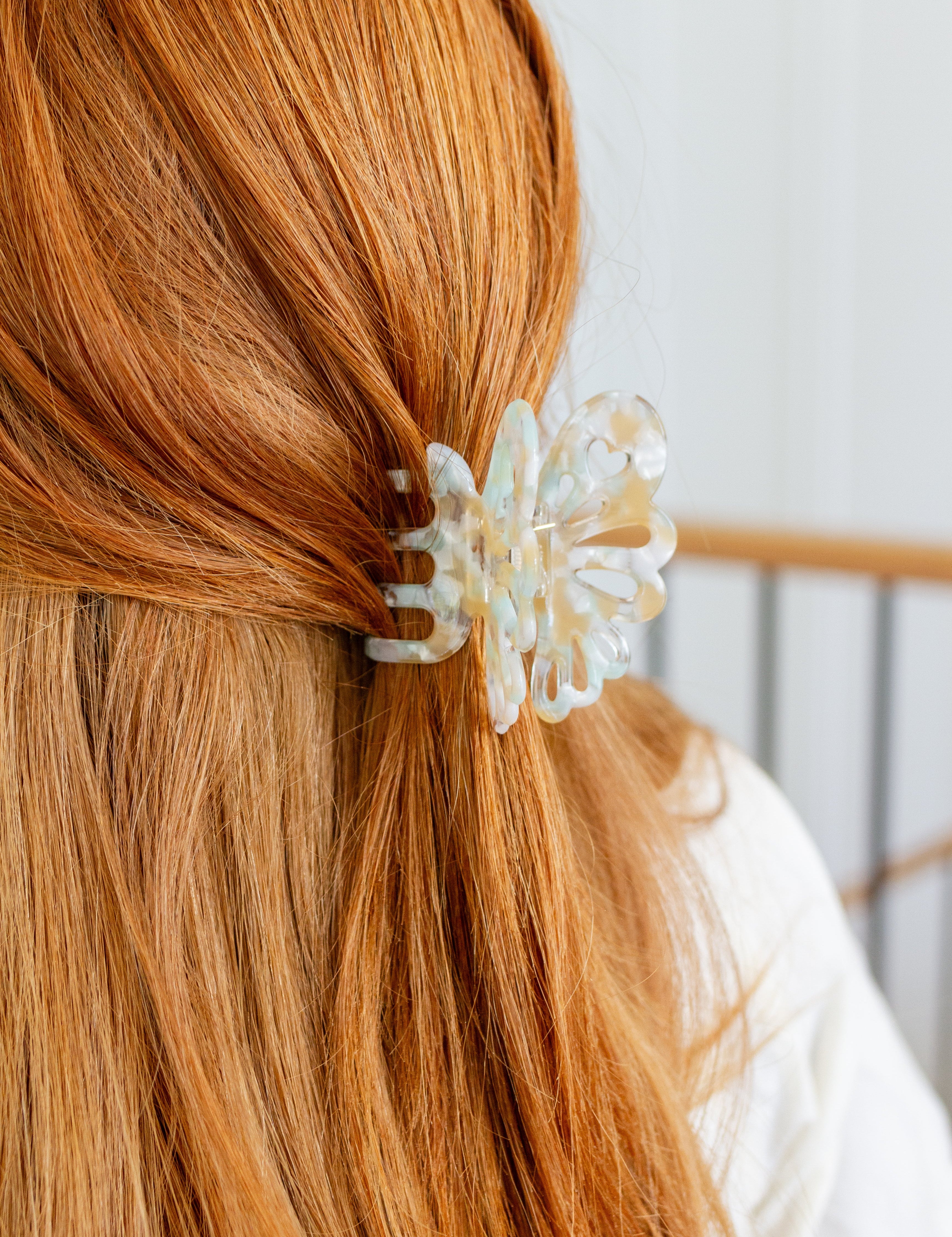 IvoryButterflyClawClip3.jpg
