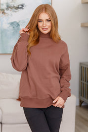 Leena Mock Neck Pullover in Cocoa