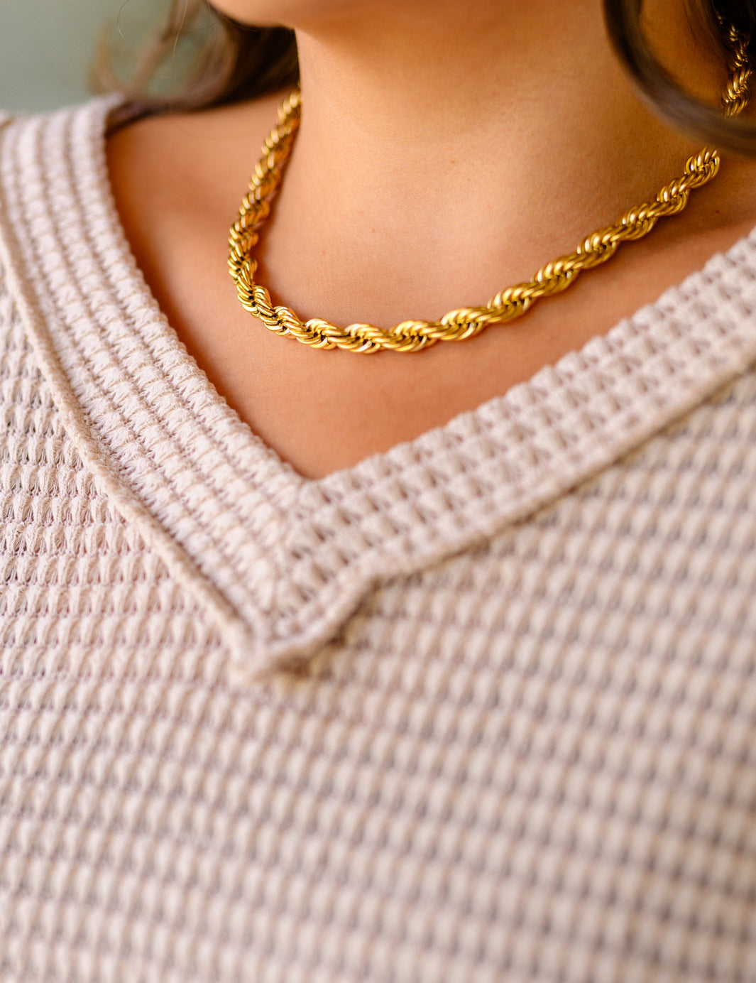 LookingAheadNecklace1_0e9c2c96-4e86-433b-b1f3-235dcadd6746.jpg