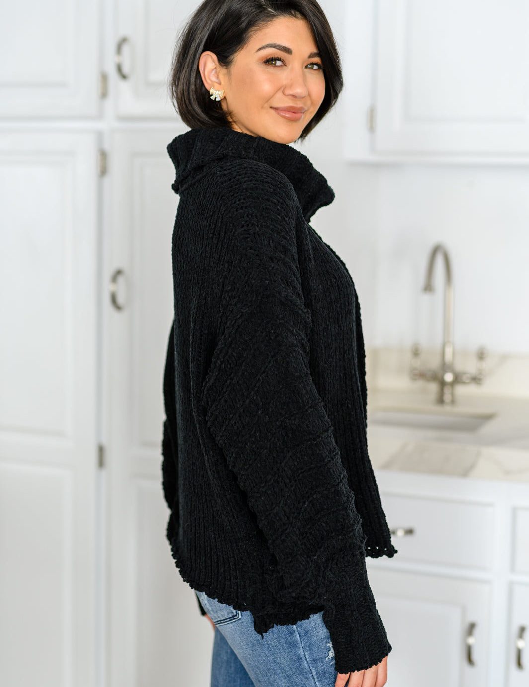 MaureenLongSleeveSolidKnitSweater3.jpg