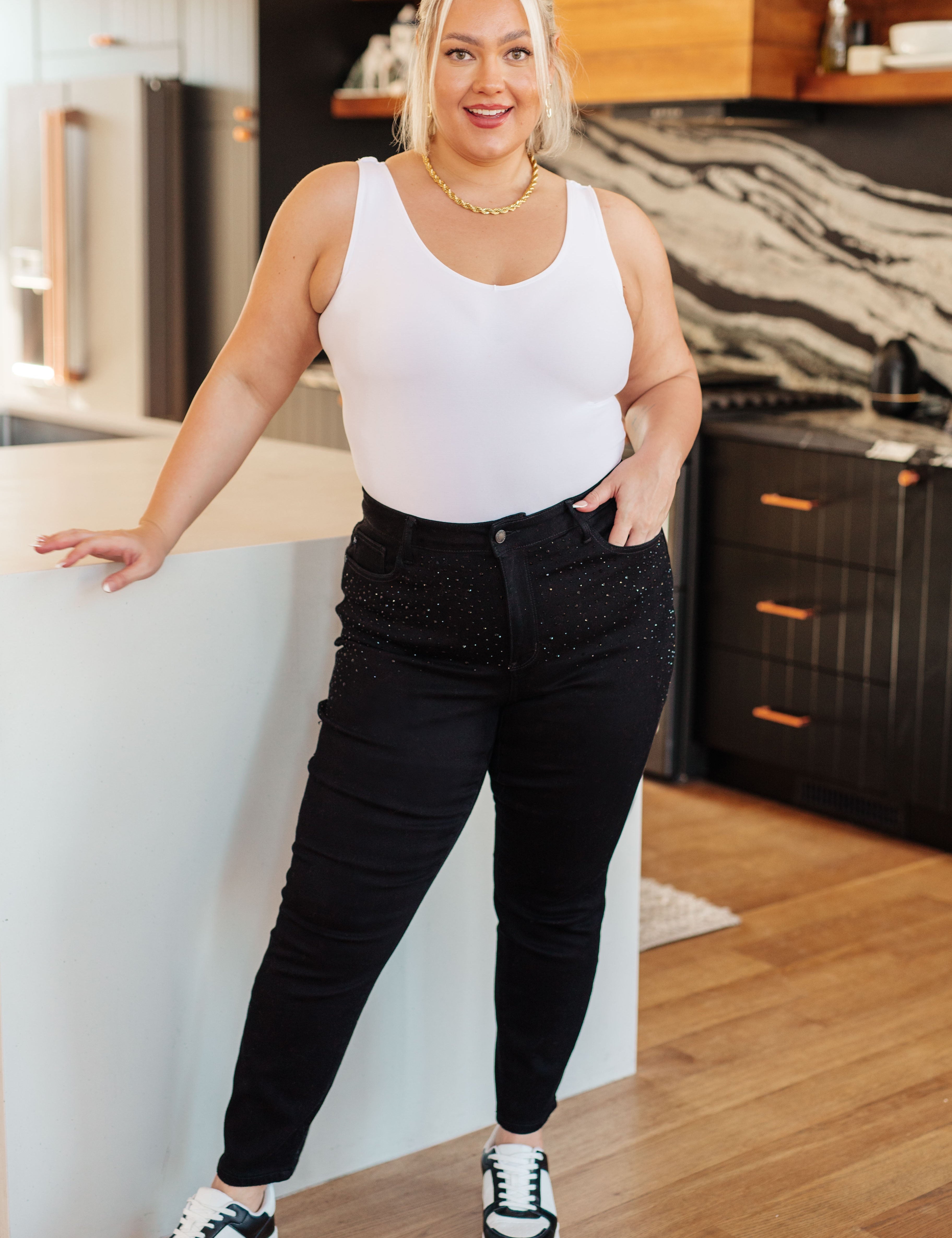 ReeseRhinestoneSlimFitJeansinBlack3.jpg