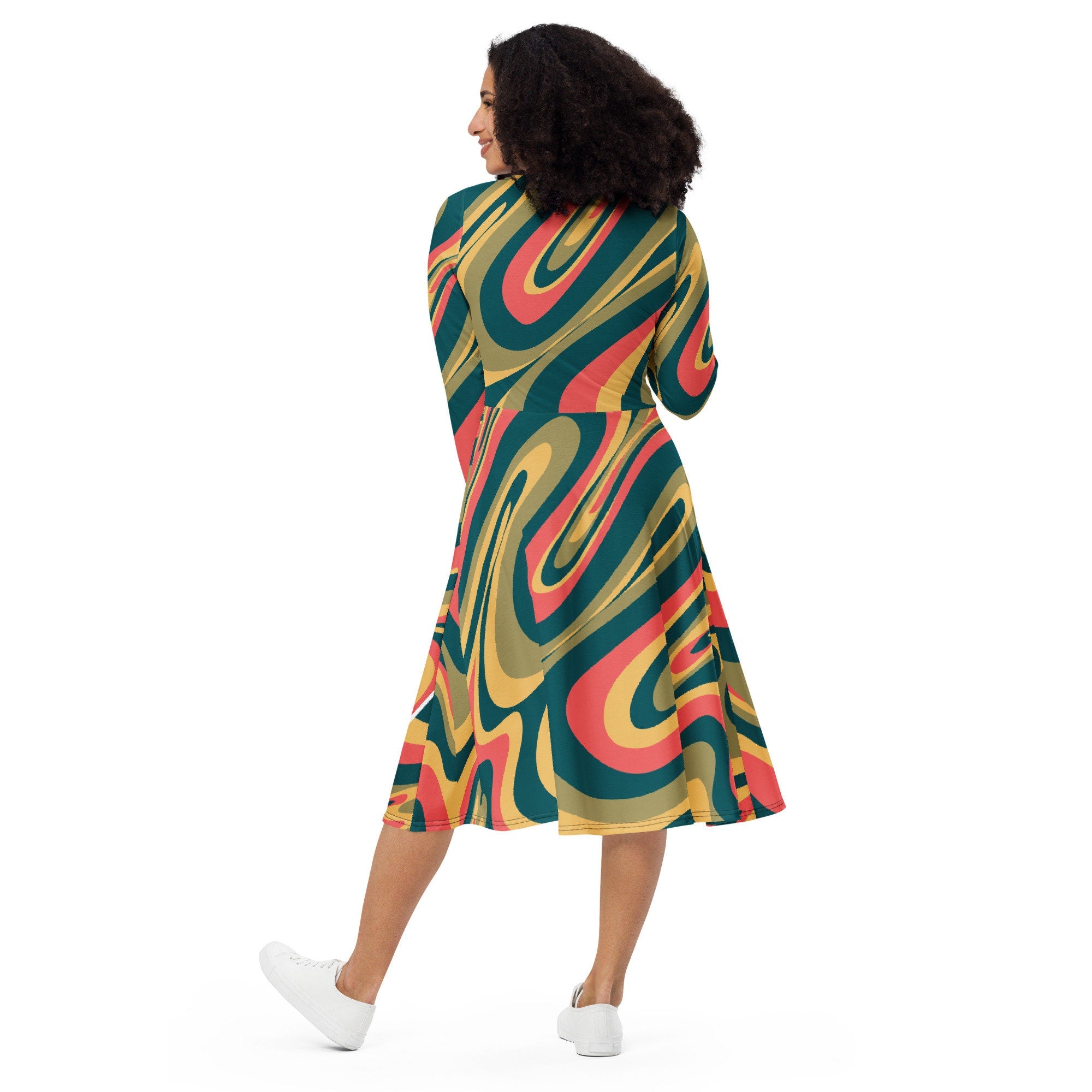 Groovy All-over print long sleeve midi dress