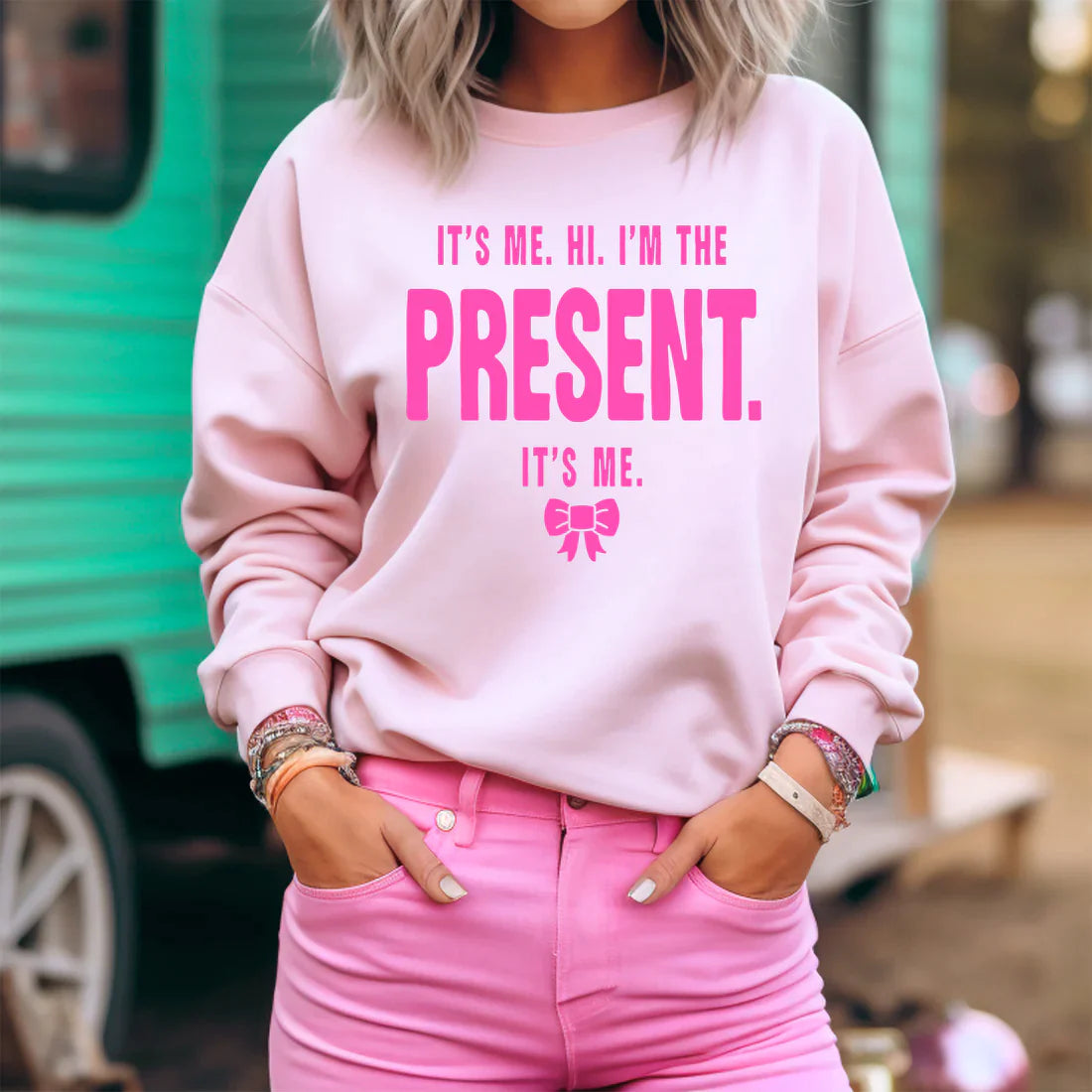 imthepresent3_1100x_d4b6b117-8902-4c4c-8a49-ec036de7bd14.webp